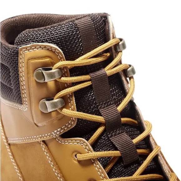 Brand New and never work Graydon Timberland Boots, Mint condition - Picture 4 of 5